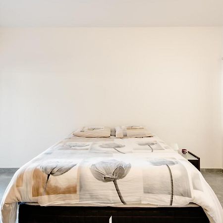 Studio De L'Avance 28M2 Fourques-sur-Garonne Exterior photo